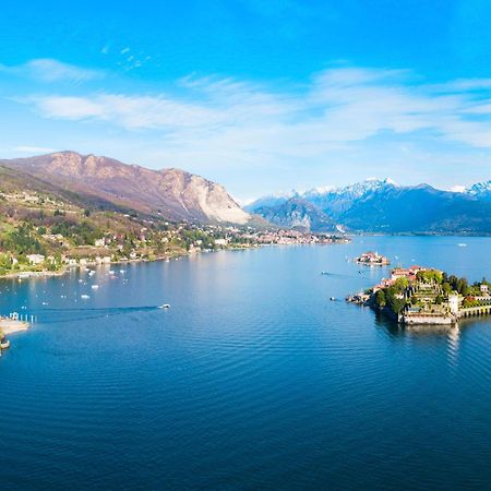 Appartamento Il Golfo Lake View - Happy Rentals Laveno Exteriör bild