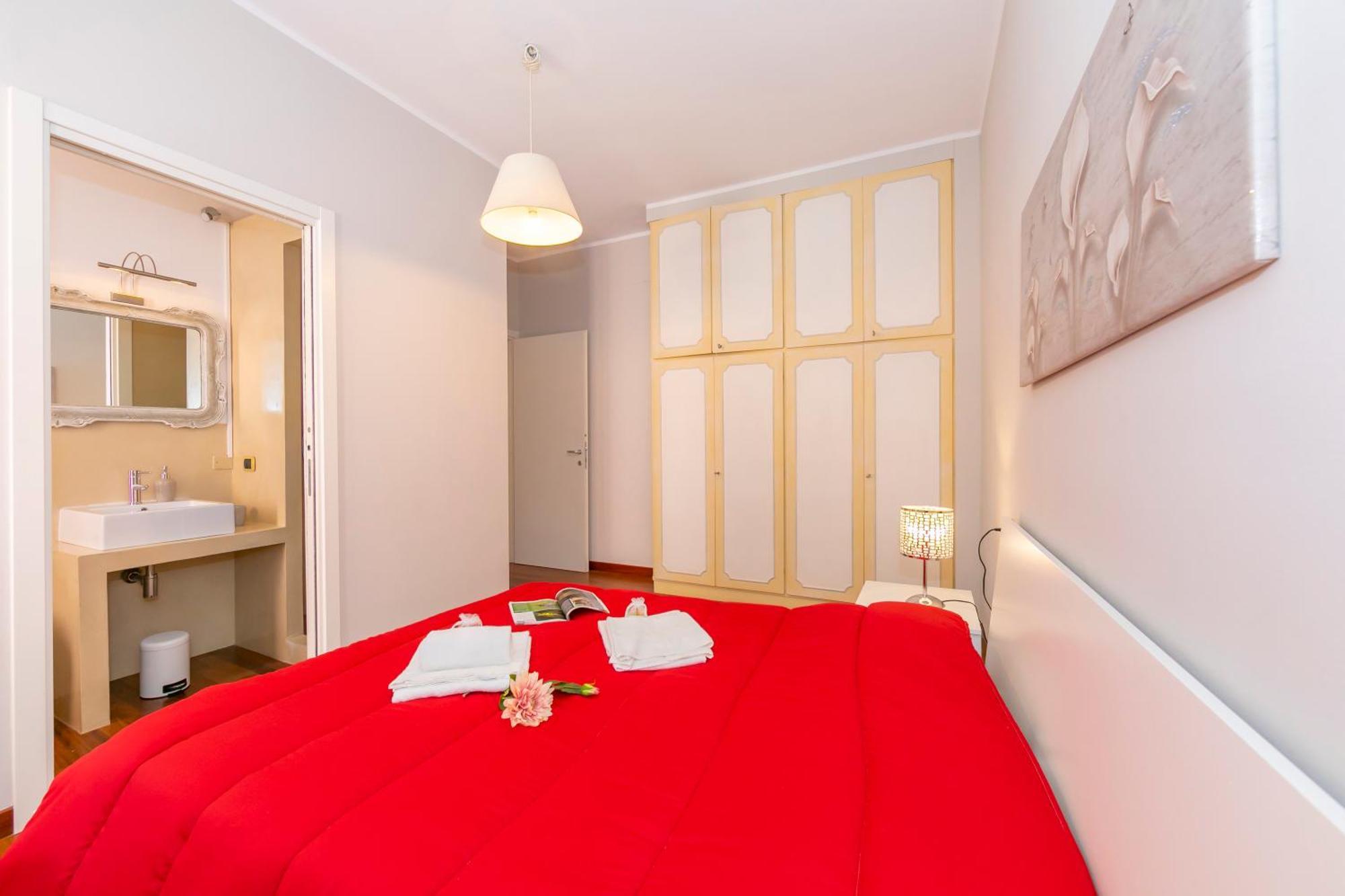 Appartamento Il Golfo Lake View - Happy Rentals Laveno Exteriör bild