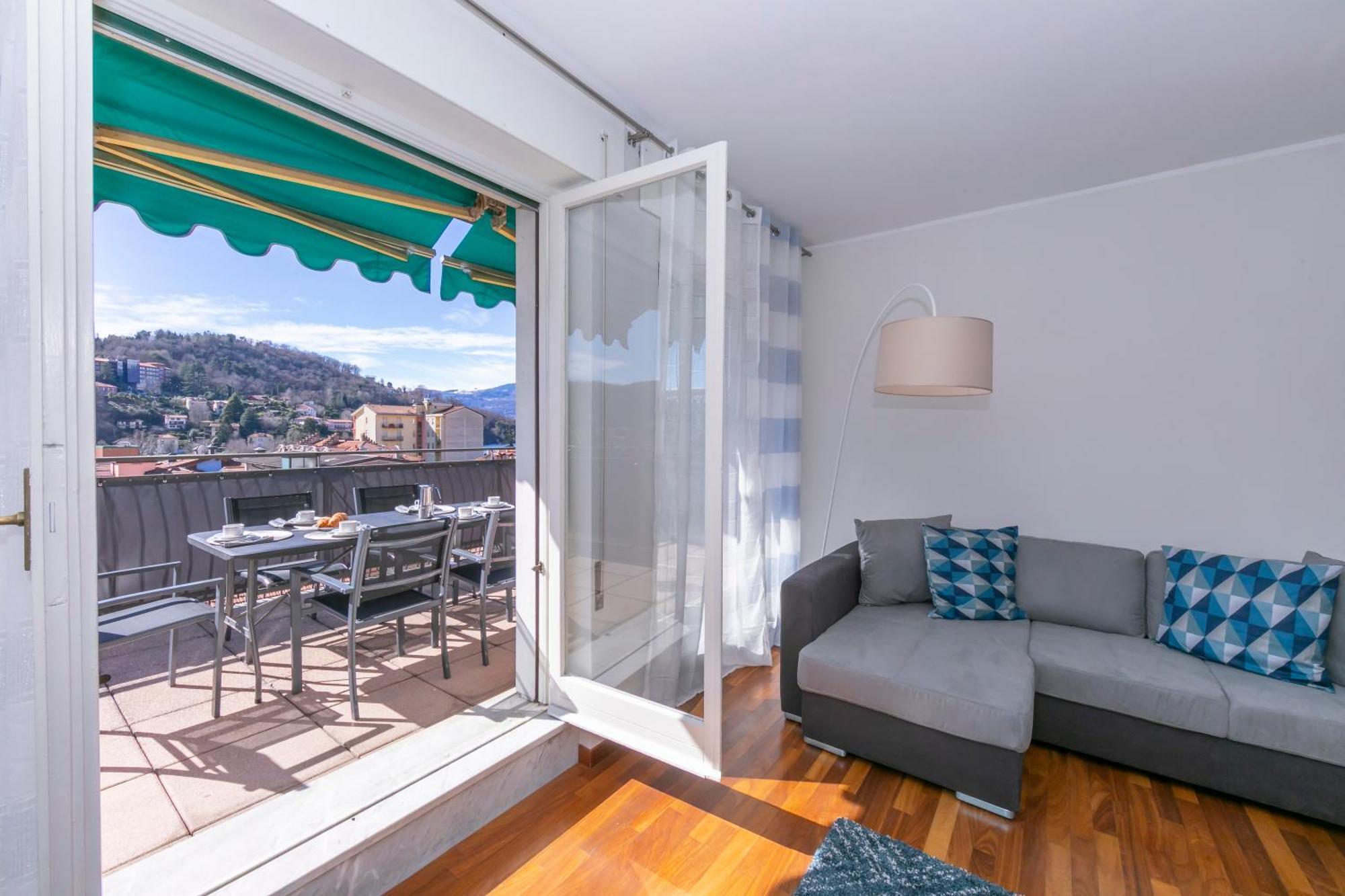 Appartamento Il Golfo Lake View - Happy Rentals Laveno Exteriör bild